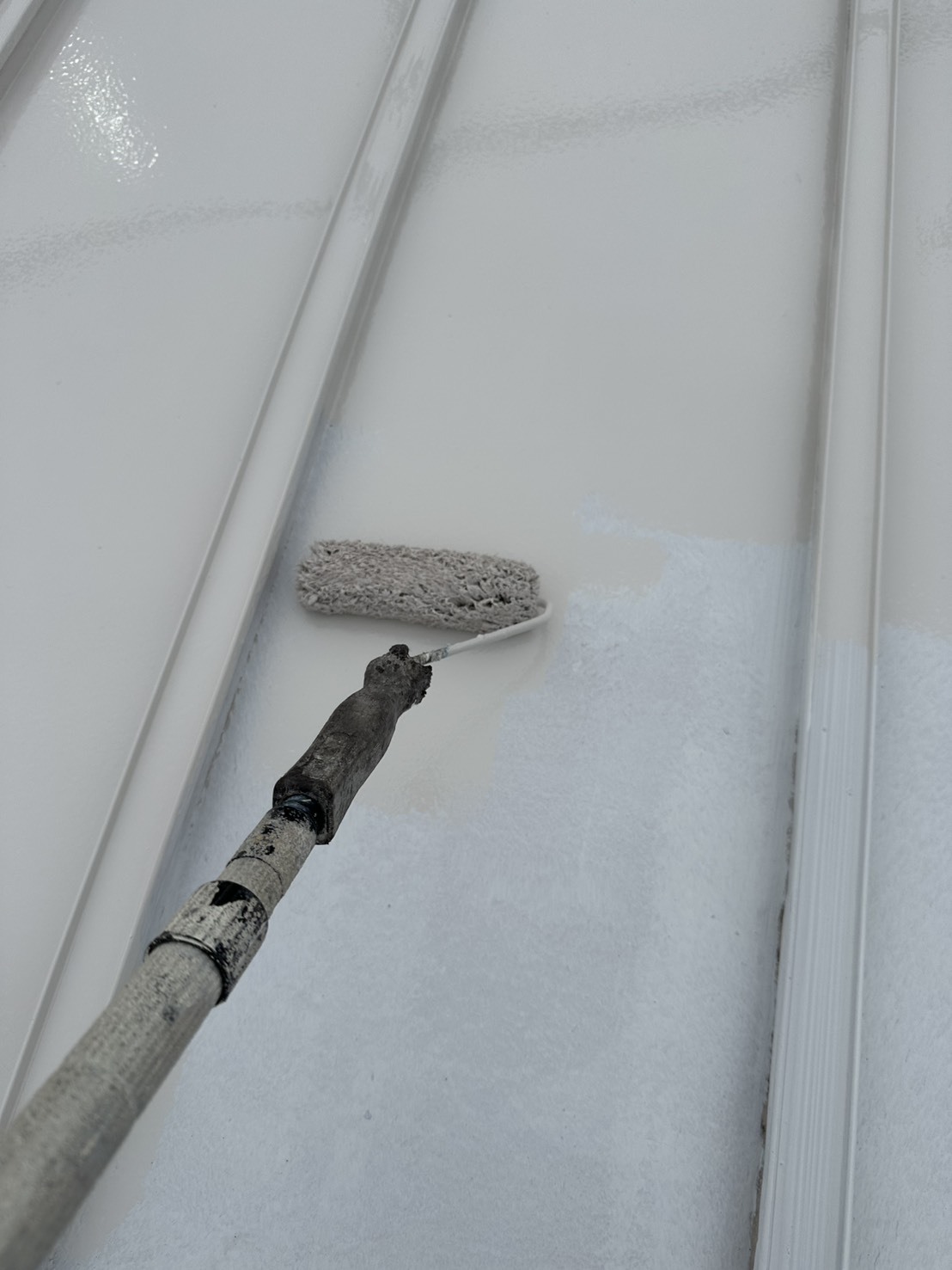 岡山 屋根塗装 上塗り ヤネフレッシュ