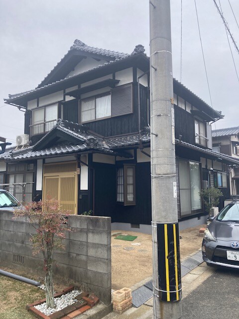 外壁塗装　外壁塗り替え工事　木部塗装